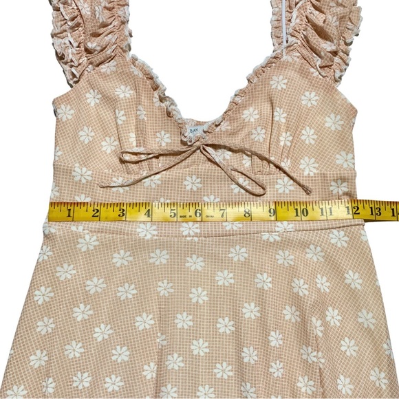 Urban Outfitters | Women | Prairie A-Line Floral Mini Dress | Small Petite - Picture 5 of 13